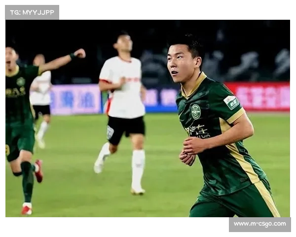 裁判判罚标准不统一仍然引发广泛争议 裁判判罚标准不统一仍然引发广泛争议